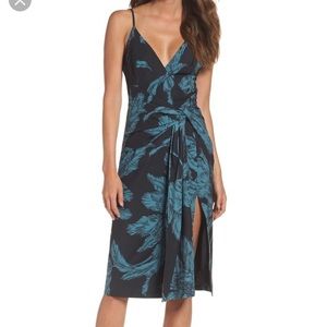 C/MEO COLLECTIVE • Floral